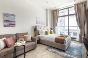Frank Porter - Majestique Residence 2